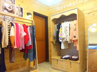 Photos of Rubylicious Warehouse