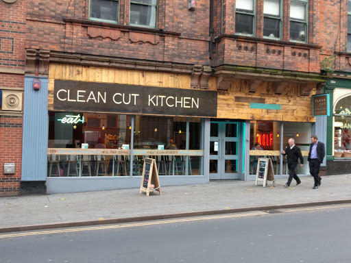 Clean Cut Kitchen