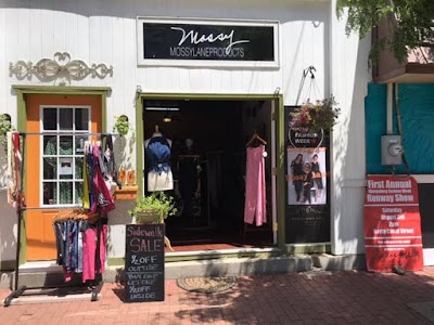 Mossy Lane Clothing Boutique