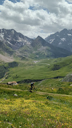 Photo n°8 de Vélo Nature - École VTT MCF - Serre Chevalier - since 1985 à Le Monêtier-les-Bains (École de sports)