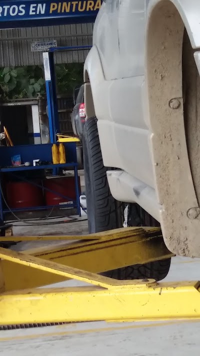 Photos of Imbauto Esmeraldas
