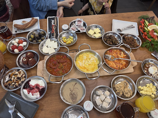 Simitçi Cafe - Visual
