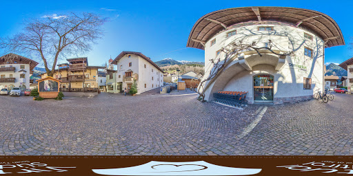 Street View Trusted Feed For Marco Bonatta Google Trusted