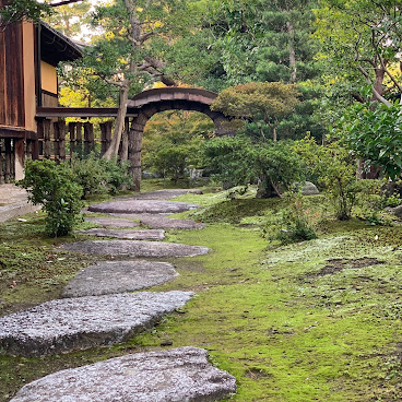 Shunkō-in Temple by null