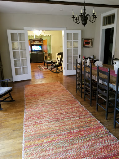 Hoff House - Visual
