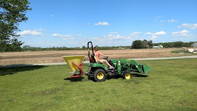 Tomahawk Farms Land Services: FERTILIZING, OVERSEEDING, Grading, mowing, bushhoging - Centreville, MD ,