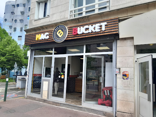 MAG BUCKET