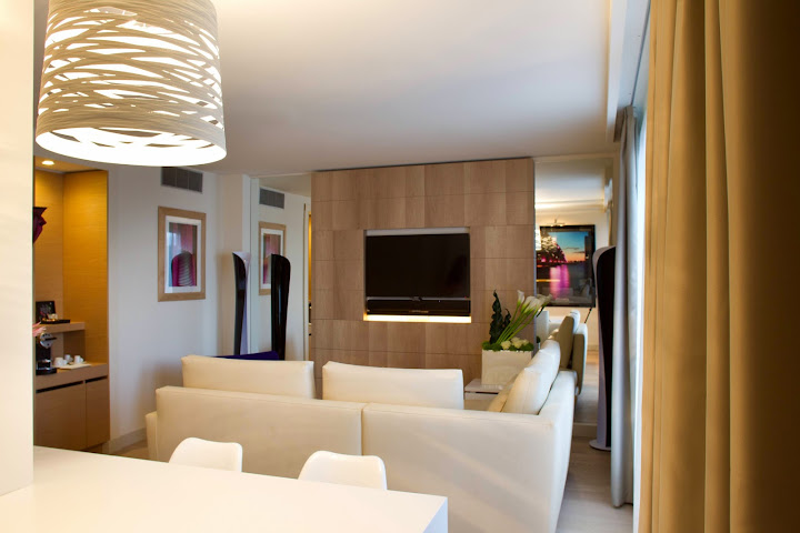 Hotel N’vy by null