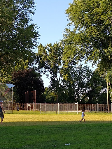 Avery Field - Visual