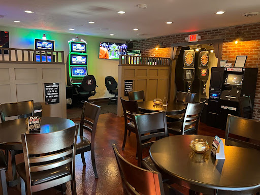 Lucky 7's Lounge Video Gaming & Slots - Thumbnail