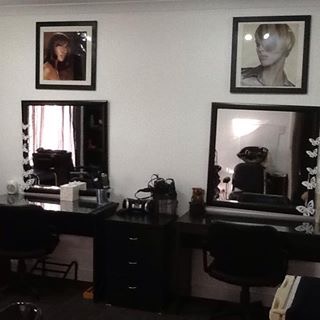 Allison Thomas Hairdressing Amore Makeup & Skincare - Thumbnail