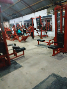 300 Gym 7