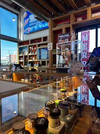 LA KUSH - Cannabis Dispensary by null