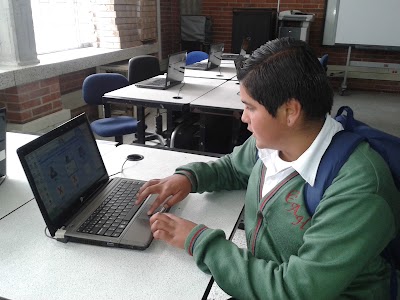 Photos of School District Carlos Alb&aacute;n Holguin