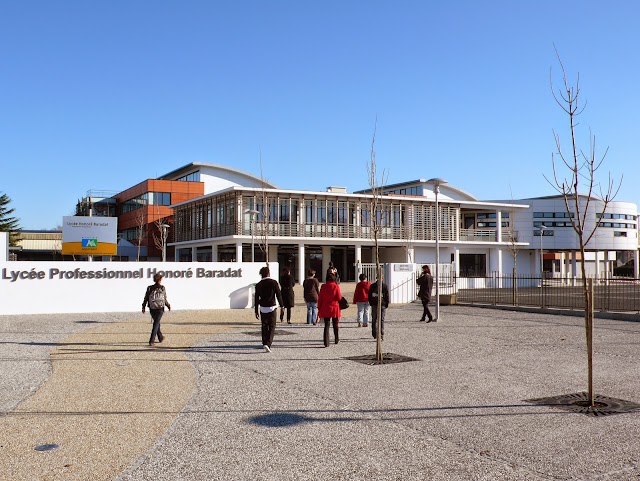 Mapstr - School Lycée Professionnel Honore Baradat Pau 