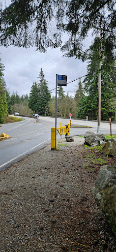 SB White Pine Beach Rd @ Bedwell Bay Rd - Thumbnail