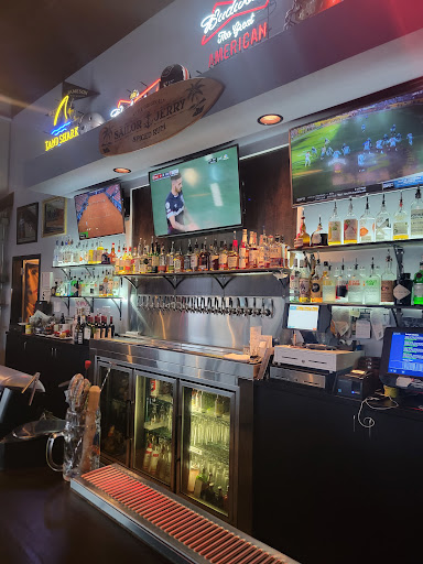 The Hillside Pub - Visual