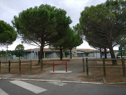 School De Cazilhac Logo