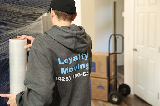 Loyalty Moving - Visual