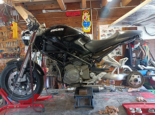 Photo n°6 de Répa culture à Queyssac-les-Vignes (Magasin de matériel de motoculture)