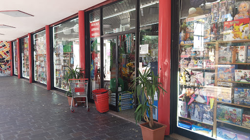 Plastic shop - Visual