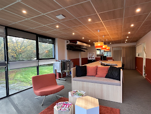 Photo n°6 de Stores & Bâches à Lorient (Fournisseur de bâches pour camion)