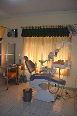 Klinik Karanggan Medika (Bidan Hj. Utin Sutinah), Author: Tika Putri