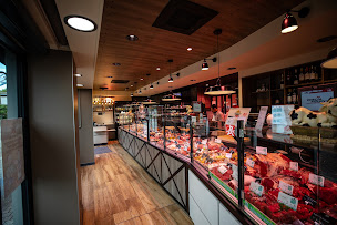 Photo n°2 de Boucherie de chez vous à Quincampoix (Charcutier)