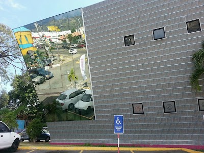 Photos of Liguanea Post Office