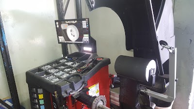 Photos of Tyre Express Garhoud - Fast Fit