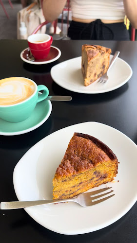Avaliações doLocalShop em Funchal - Cafeteria