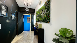 Photo n°32 de CARLUKS CENTRE AUTOMOBILE PREMIUM ️ ️ ️ ️ ️ à Mézières-sur-Seine (Prestataire de tuning automobile)