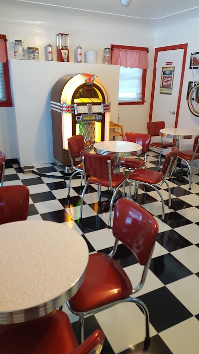 Photos of Hometown Creamery