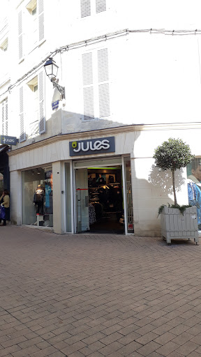 Jules Saintes
