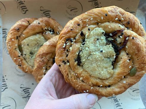 Auspicious Sandfly by null