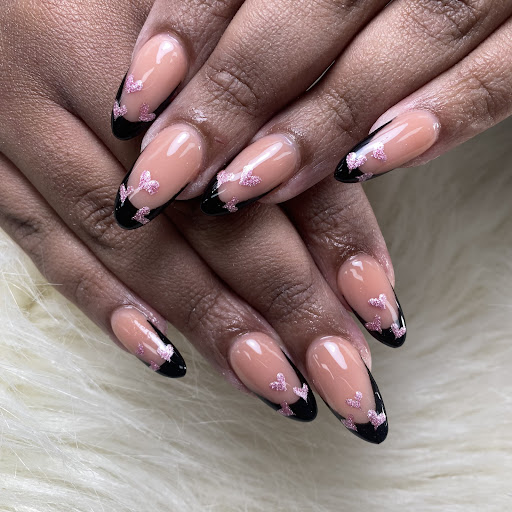Palace Nails - Visual