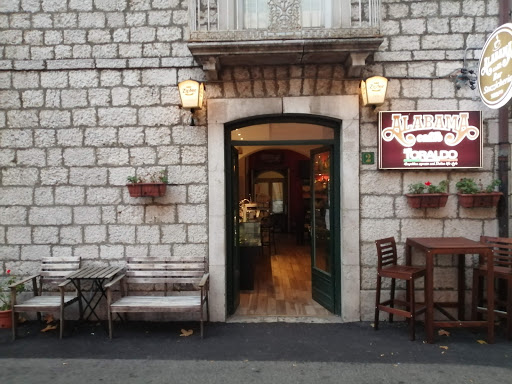 Bar Alabama Caffe - Visual