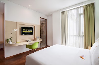 Photos of MaxOneHotels.com Belstar Belitung