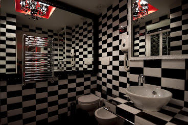 Luxury On The River by null