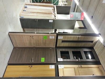 Photos of Mr Bricolage