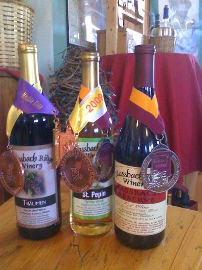 Photos of Massbach Ridge Winery