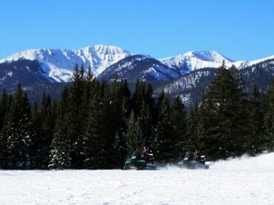 Red River Sled Shed