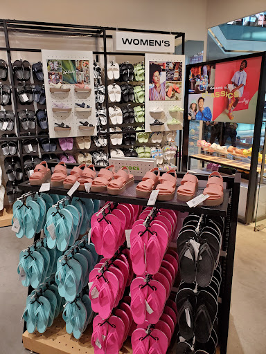 Crocs Fashion Drive - Thumbnail