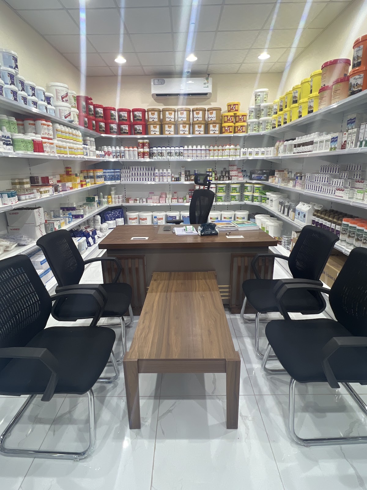 صيدلية الأفق البيطرية بالرس