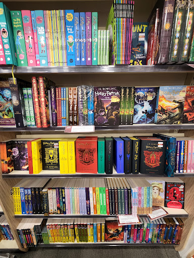 QBD Books Colonnades - Thumbnail