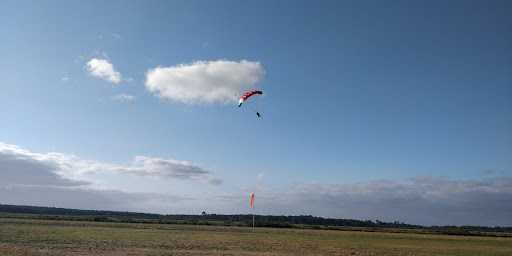 FL140 PARACHUTISME BORDEAUX - Thumbnail