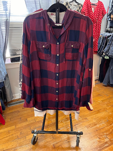 Just a Little pit stop resale shop LLC Gallery - United States