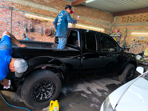 Servicio Automotriz Moe's Motors