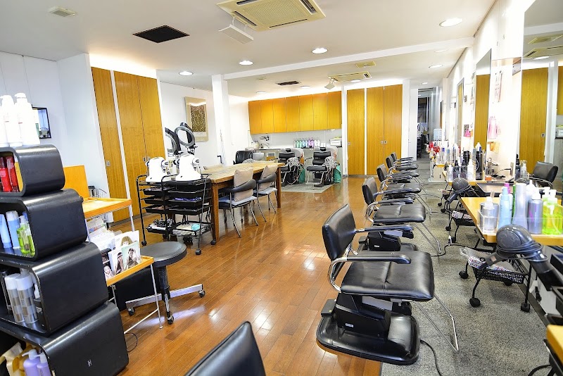 美容室りんごの木 経営企画室