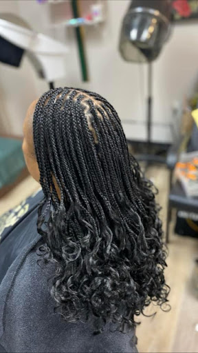 Memphis Hair Salon Hair Treatment Care Braiding Locs Dreads Bundles Extensions Salon - Thumbnail